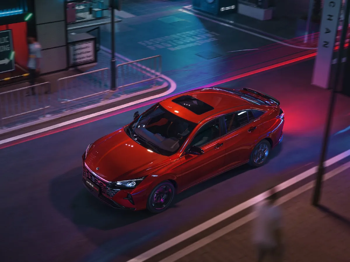 DongFeng Aeolus YiXuan,autocango,china used car exporter,china ev exporter,chinese used car exporter,chinese used ev exporter