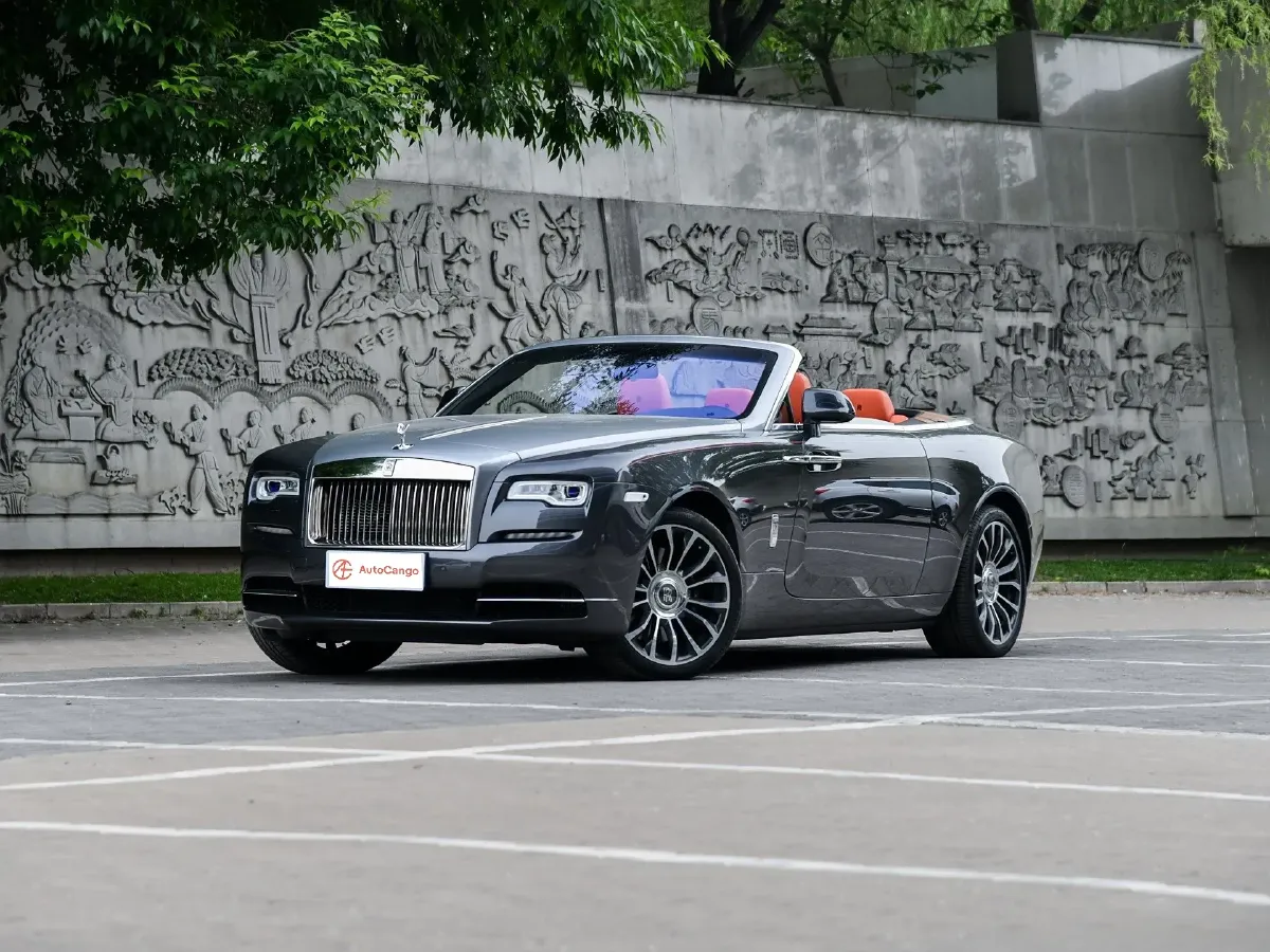 Rolls-Royce Dawn,autocango,china used car exporter,china ev exporter,chinese used car exporter,chinese used ev exporter