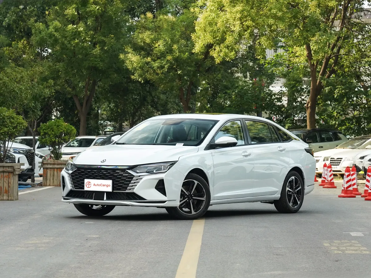 DongFeng Aeolus YiXuan MAX,autocango,china used car exporter,china ev exporter,chinese used car exporter,chinese used ev exporter