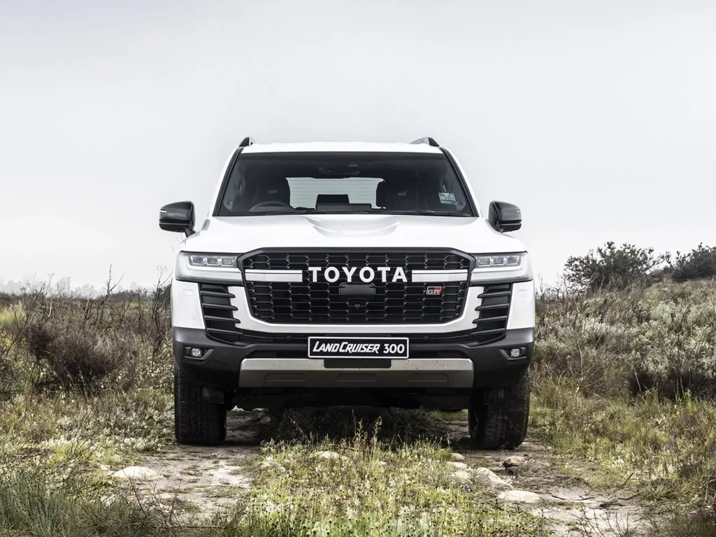 Toyota Land Cruiser,autocango,china used car exporter,china ev exporter,chinese used car exporter,chinese used ev exporter