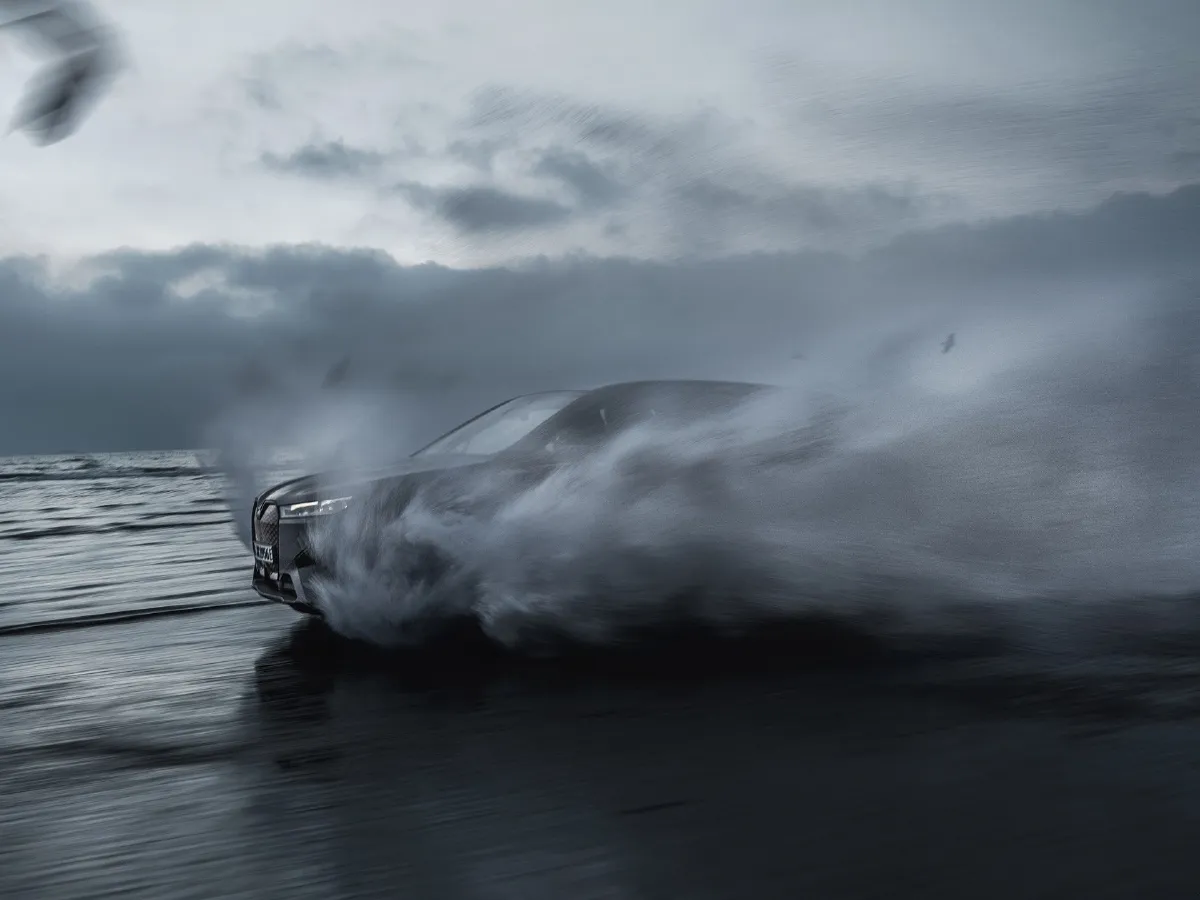 BMW iX,autocango,china used car exporter,china ev exporter,chinese used car exporter,chinese used ev exporter