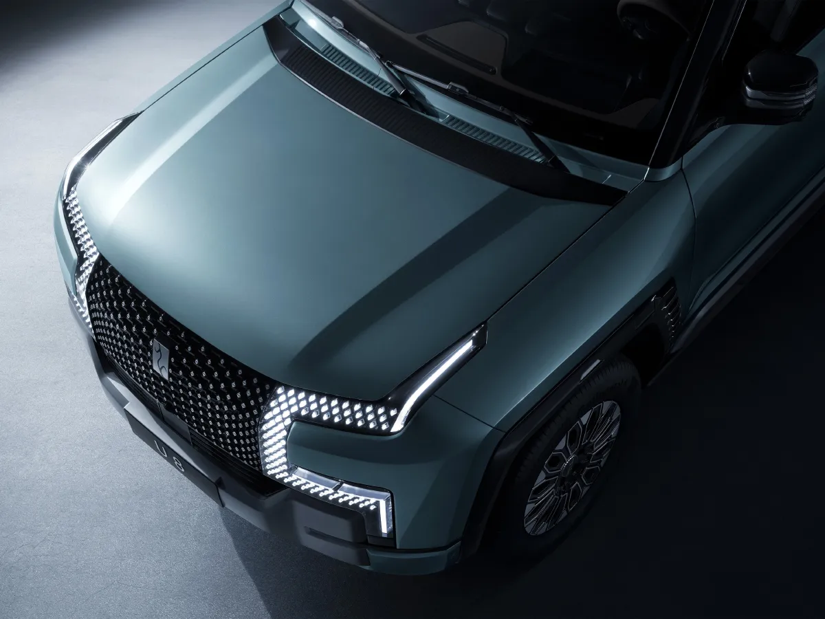 YangWang U8,autocango,china used car exporter,china ev exporter,chinese used car exporter,chinese used ev exporter