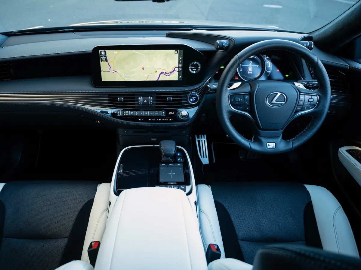 2020 Lexus LS 3.5L 299HP V6 E-CVT Hybrid,autocango,china used car exporter,china ev exporter,chinese used car exporter,chinese used ev exporter