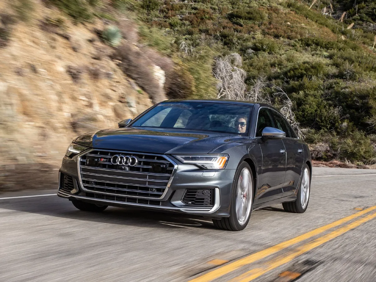 Audi S6,autocango,china used car exporter,china ev exporter,chinese used car exporter,chinese used ev exporter