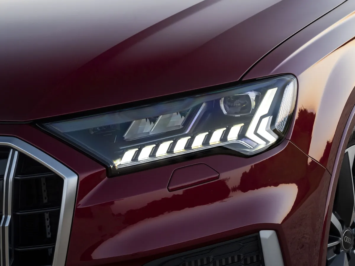 Audi SQ7,autocango,china used car exporter,china ev exporter,chinese used car exporter,chinese used ev exporter