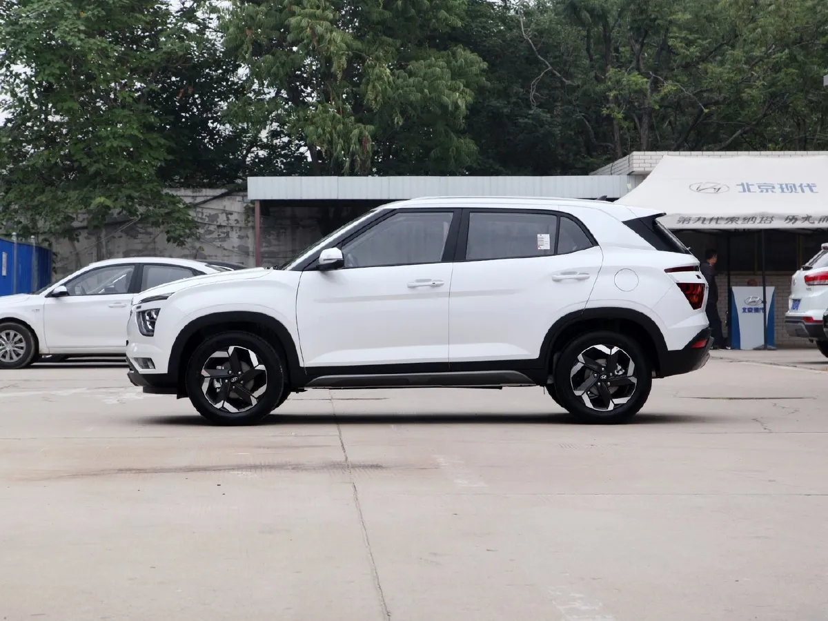 Hyundai ix25,autocango,china used car exporter,china ev exporter,chinese used car exporter,chinese used ev exporter