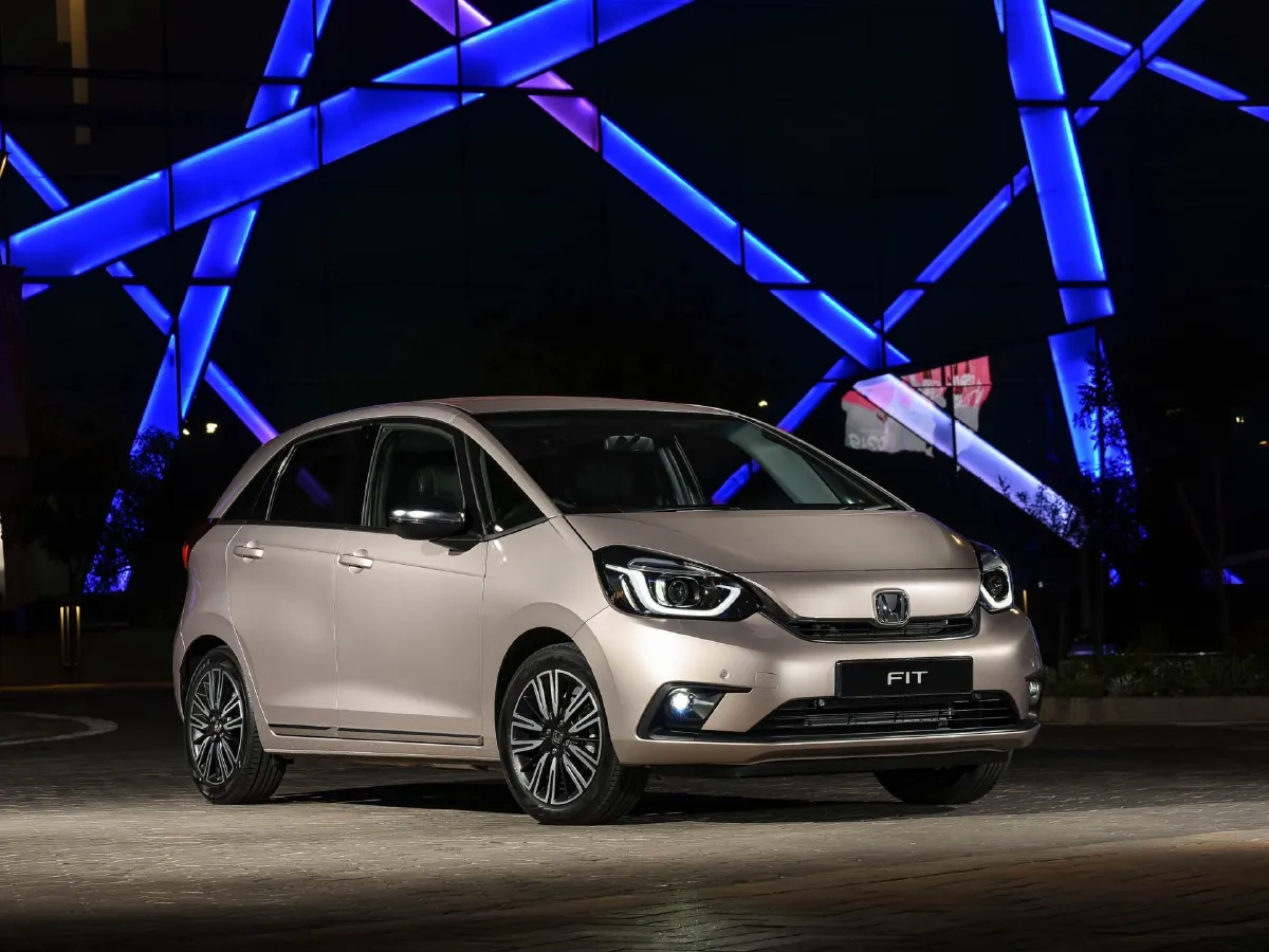 2013 Honda Fit 1.3L 88HP L4 CVT Hybrid,autocango,china used car exporter,china ev exporter,chinese used car exporter,chinese used ev exporter