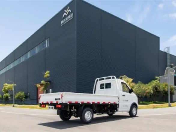 New Gonow ShuaiJian,autocango,china used car exporter,china ev exporter,chinese used car exporter,chinese used ev exporter