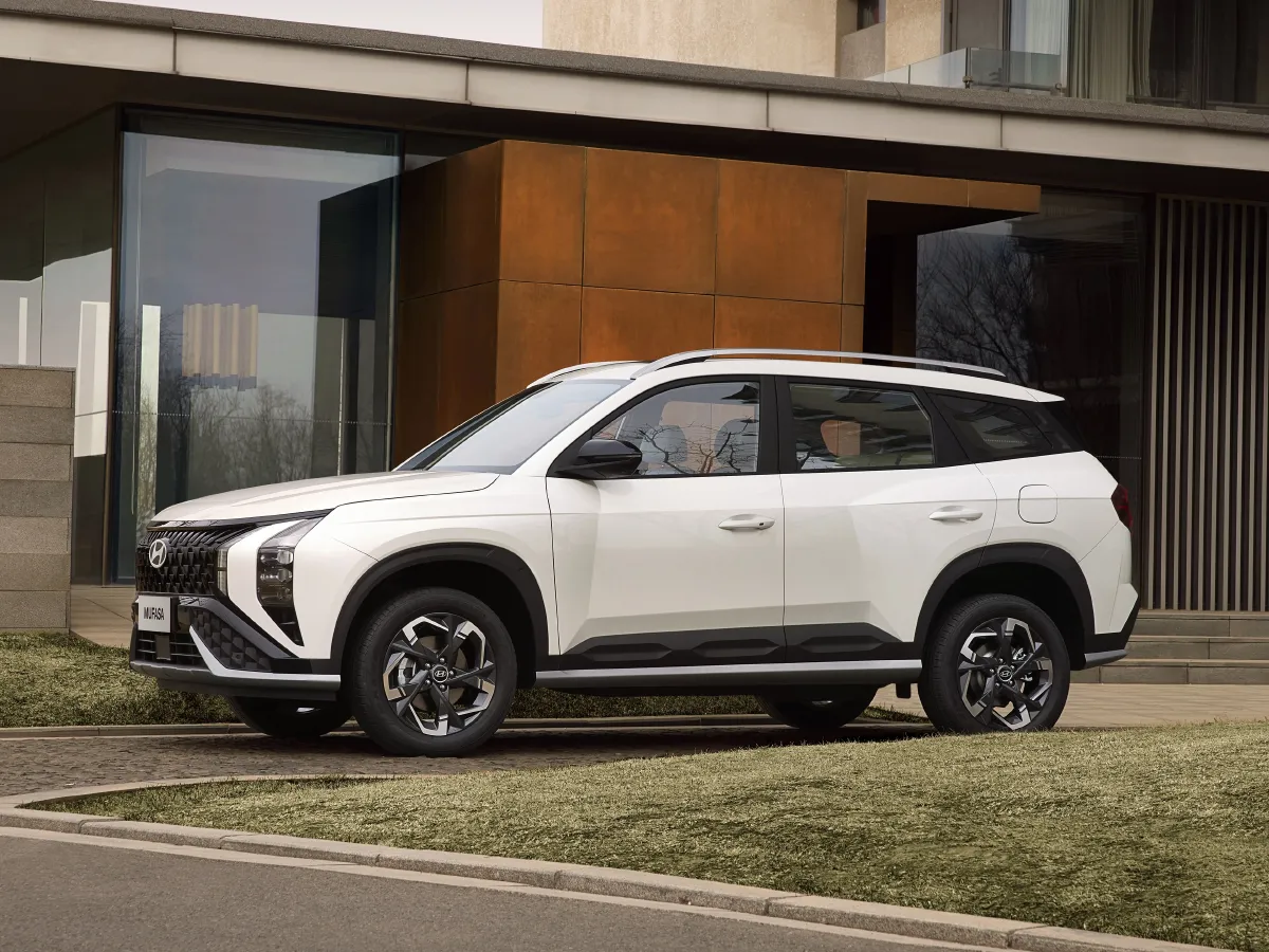 Hyundai ix35,autocango,china used car exporter,china ev exporter,chinese used car exporter,chinese used ev exporter