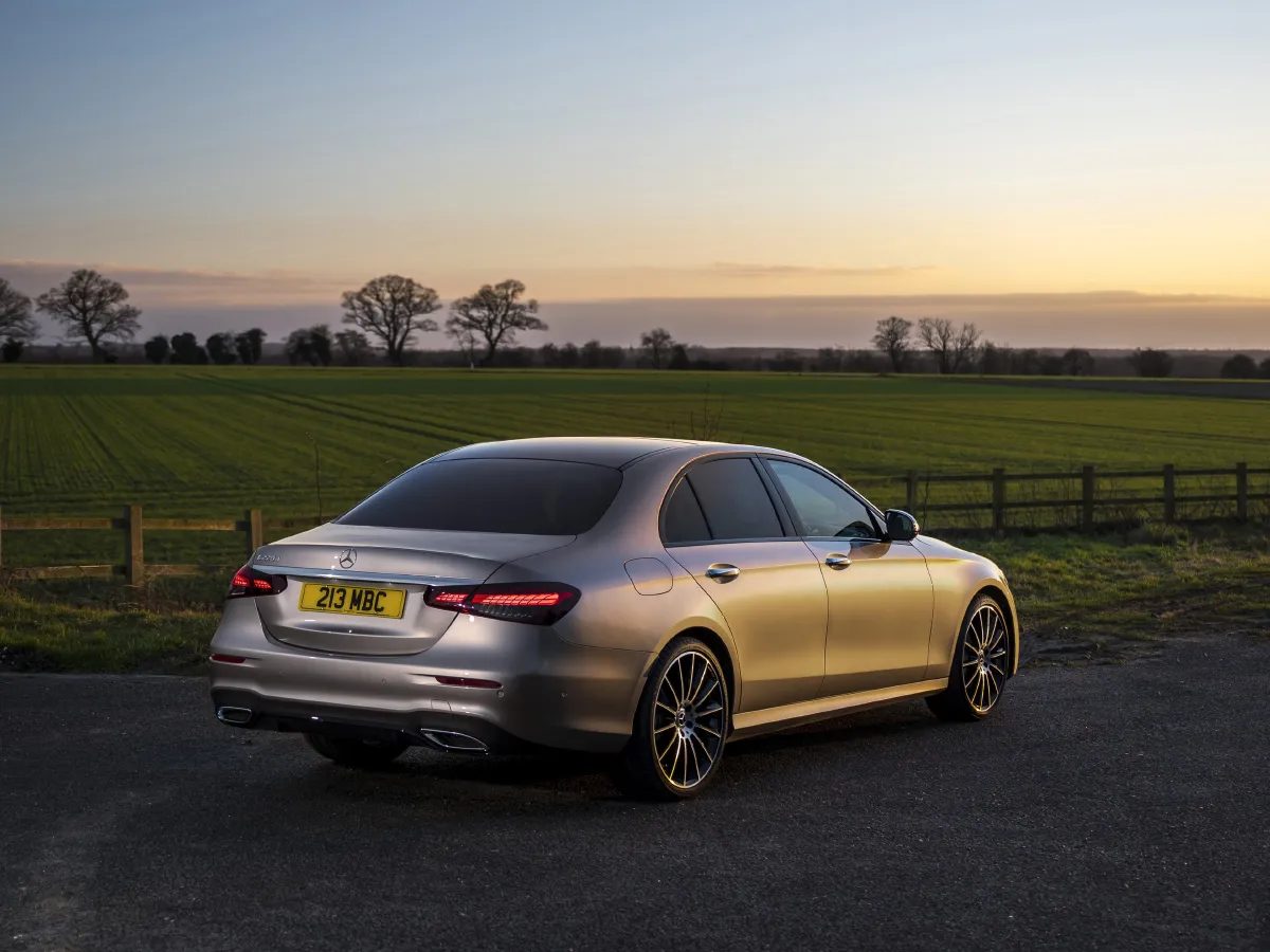 Mercedes-Benz E Class,autocango,china used car exporter,china ev exporter,chinese used car exporter,chinese used ev exporter