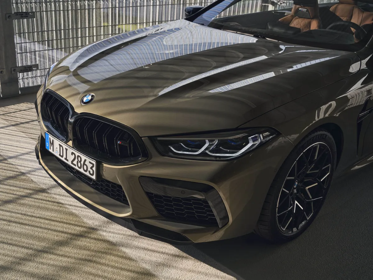 BMW M8,autocango,china used car exporter,china ev exporter,chinese used car exporter,chinese used ev exporter