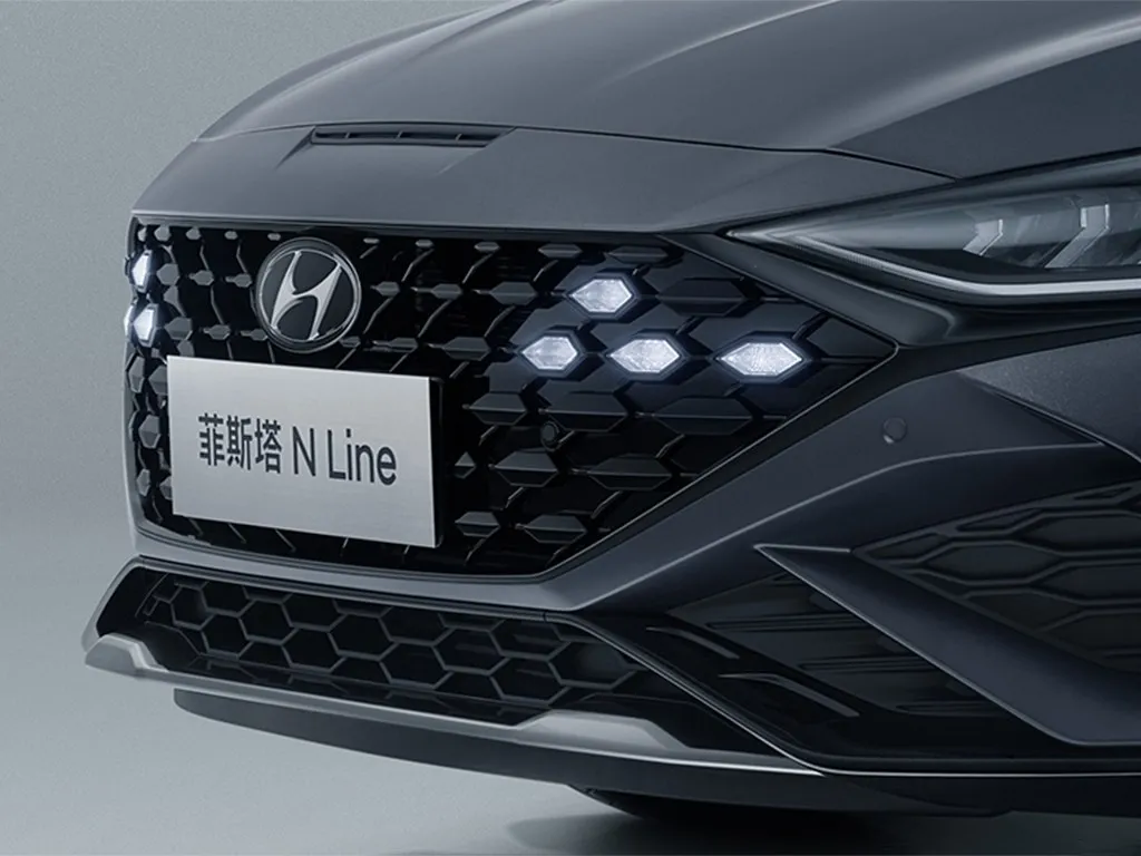 Hyundai La Festa,autocango,china used car exporter,china ev exporter,chinese used car exporter,chinese used ev exporter
