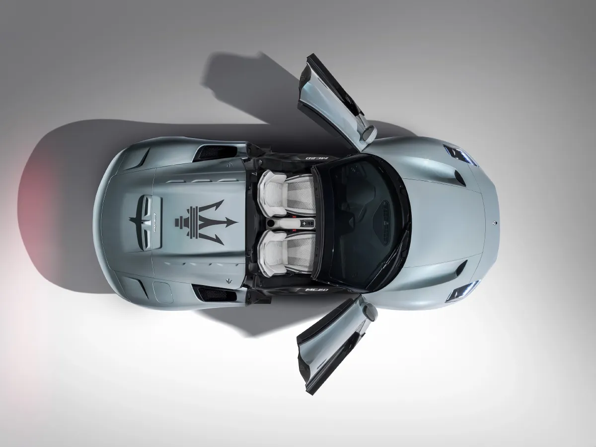 Maserati MC20,autocango,china used car exporter,china ev exporter,chinese used car exporter,chinese used ev exporter