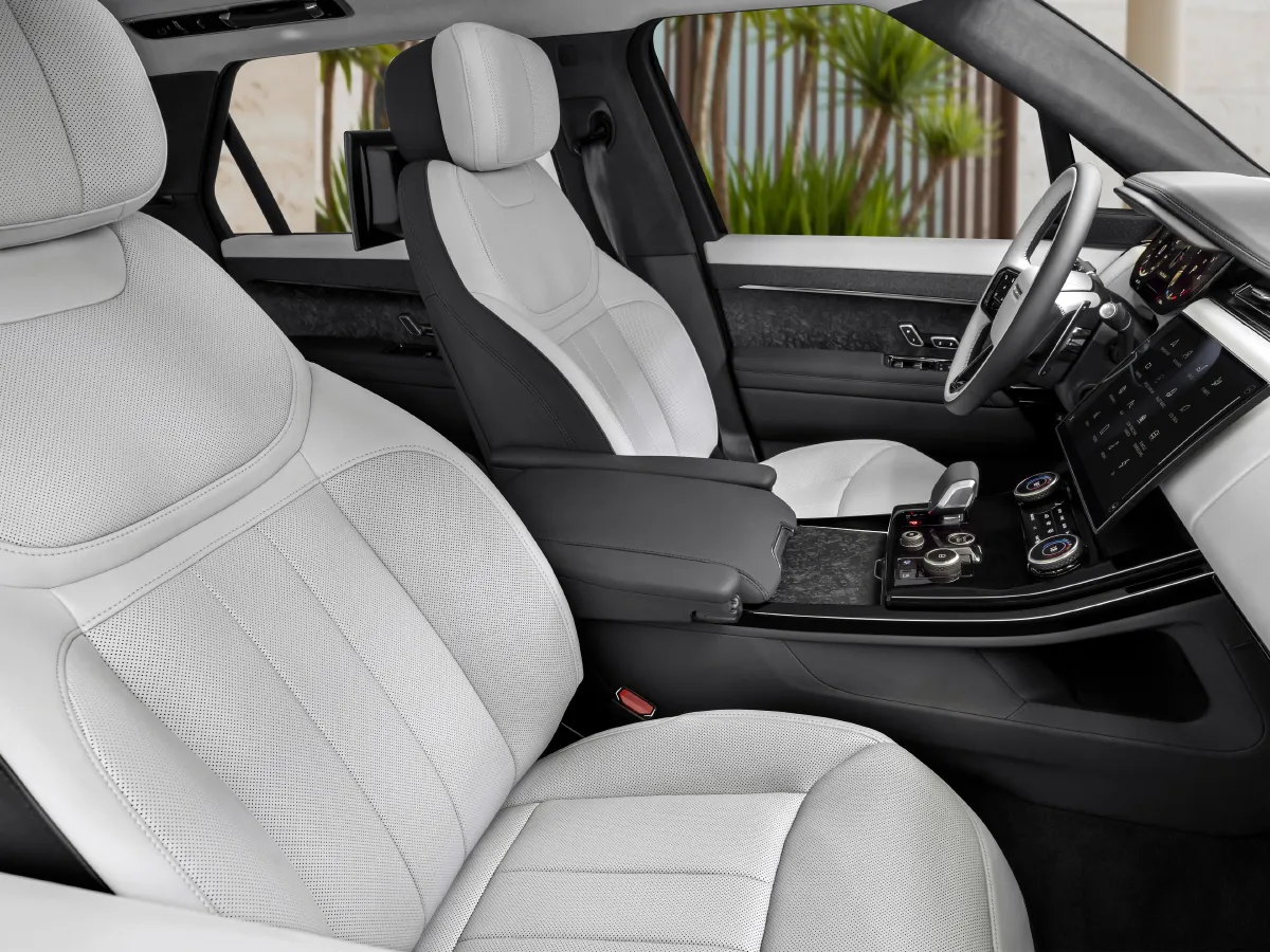 Land Rover Range Rover Sport,autocango,china used car exporter,china ev exporter,chinese used car exporter,chinese used ev exporter