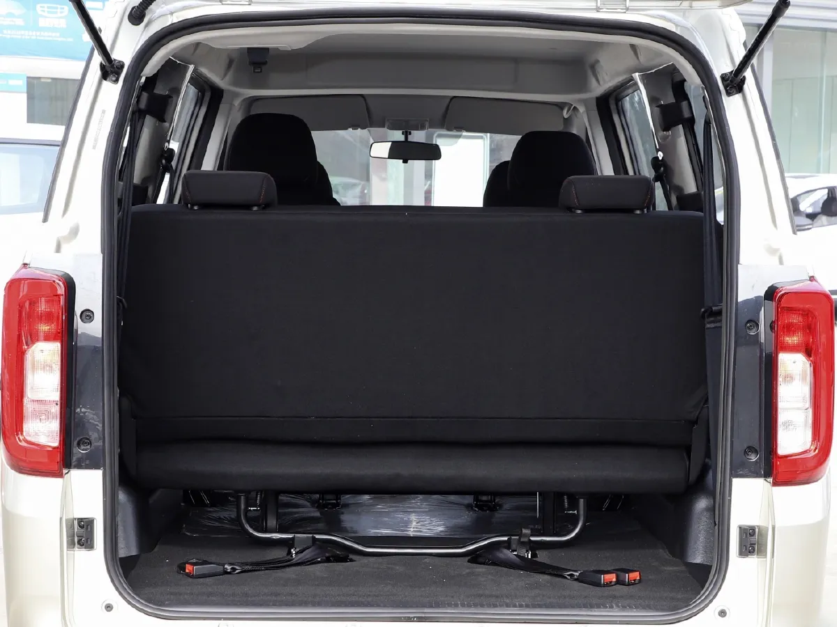 DongFeng Fengon Fengon 380,autocango,china used car exporter,china ev exporter,chinese used car exporter,chinese used ev exporter