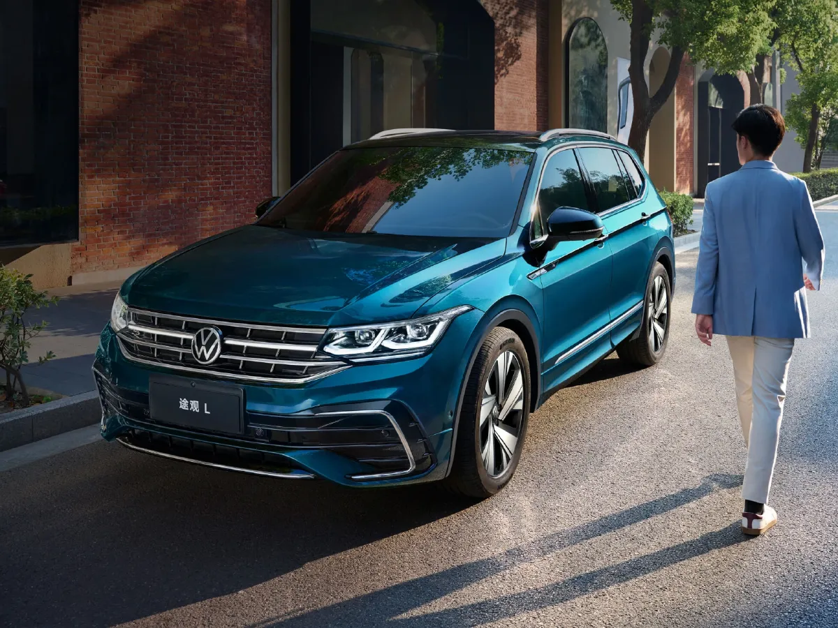 Volkswagen Tiguan L,autocango,china used car exporter,china ev exporter,chinese used car exporter,chinese used ev exporter