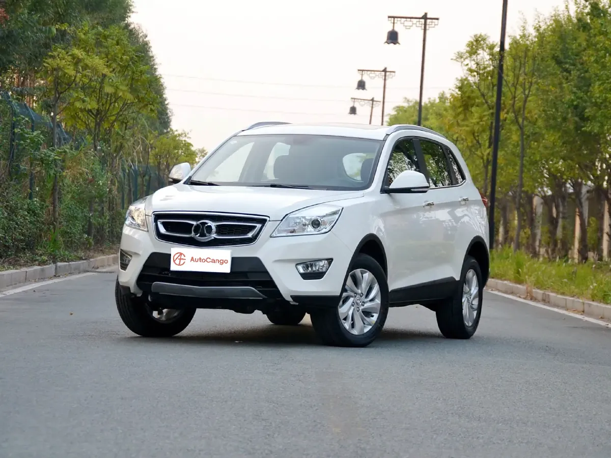 BeiJing Auto Senova X65,autocango,china used car exporter,china ev exporter,chinese used car exporter,chinese used ev exporter