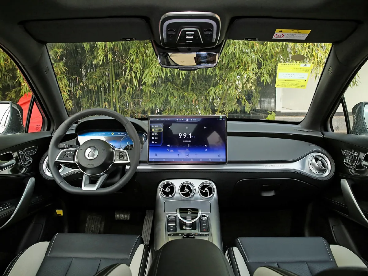 Denza X,autocango,china used car exporter,china ev exporter,chinese used car exporter,chinese used ev exporter