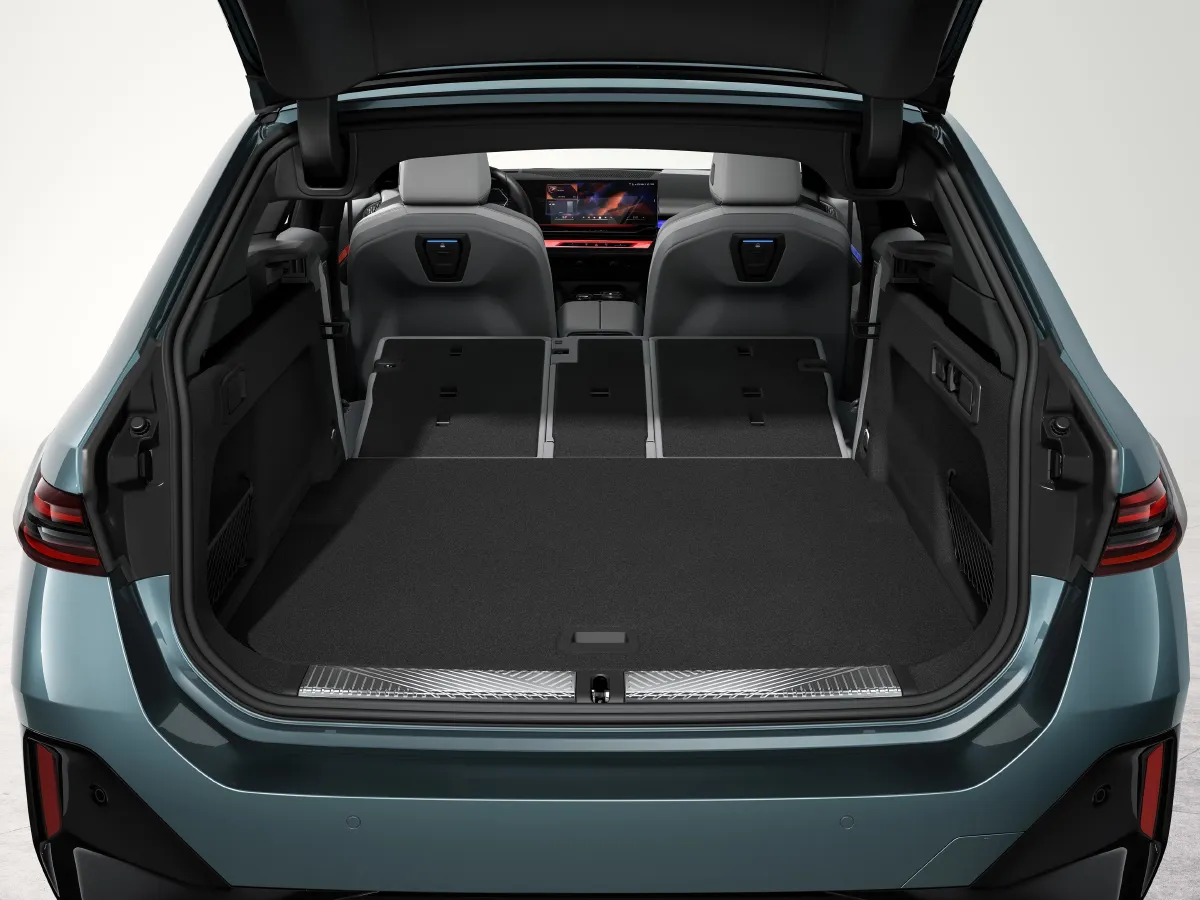 BMW i5,autocango,china used car exporter,china ev exporter,chinese used car exporter,chinese used ev exporter