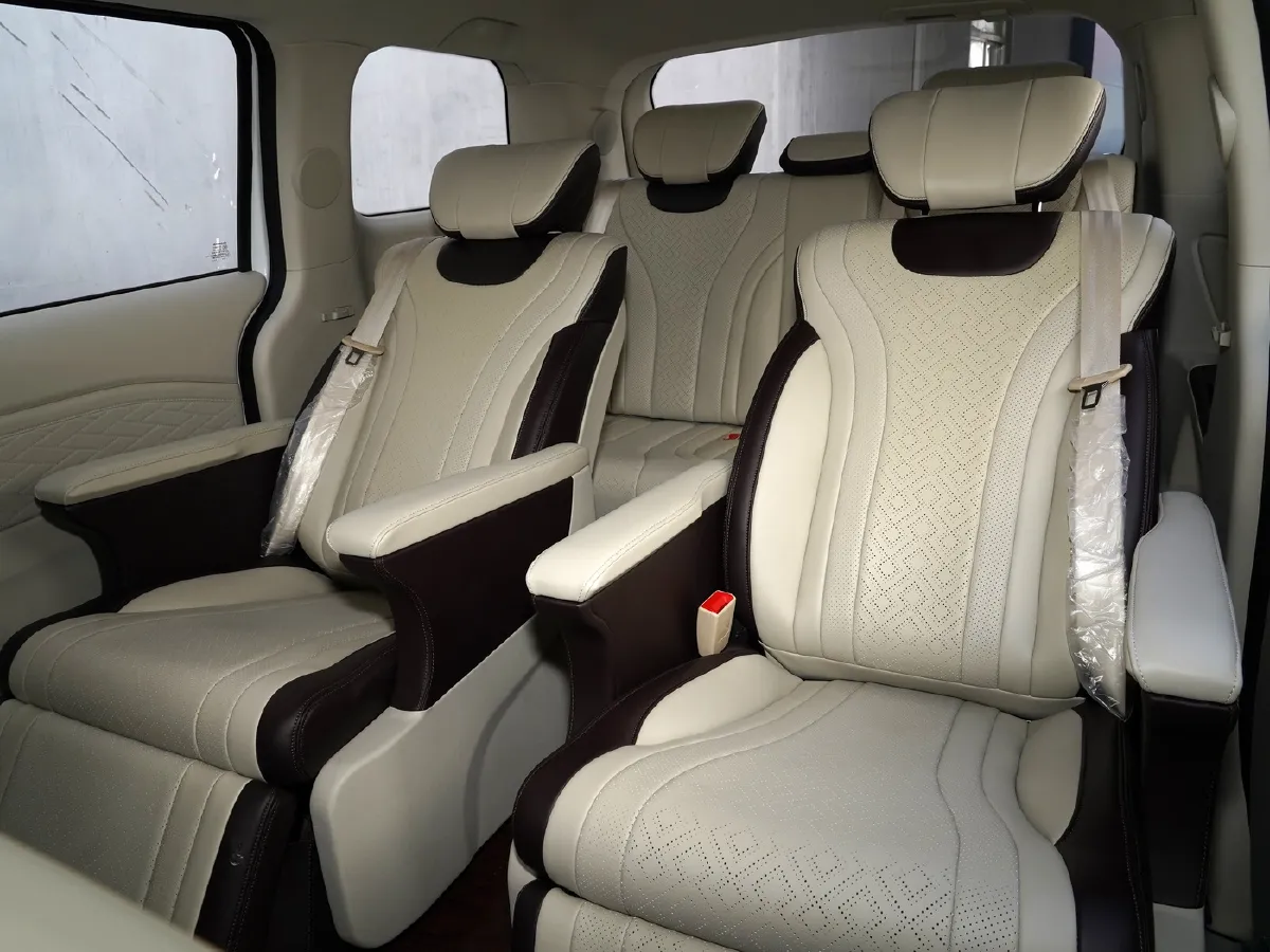 ChangAn Oshan Cosmos,autocango,china used car exporter,china ev exporter,chinese used car exporter,chinese used ev exporter ChangAn Oshan Cosmos,autocango,china used car exporter,china ev exporter,chinese used car exporter,chinese used ev exporter