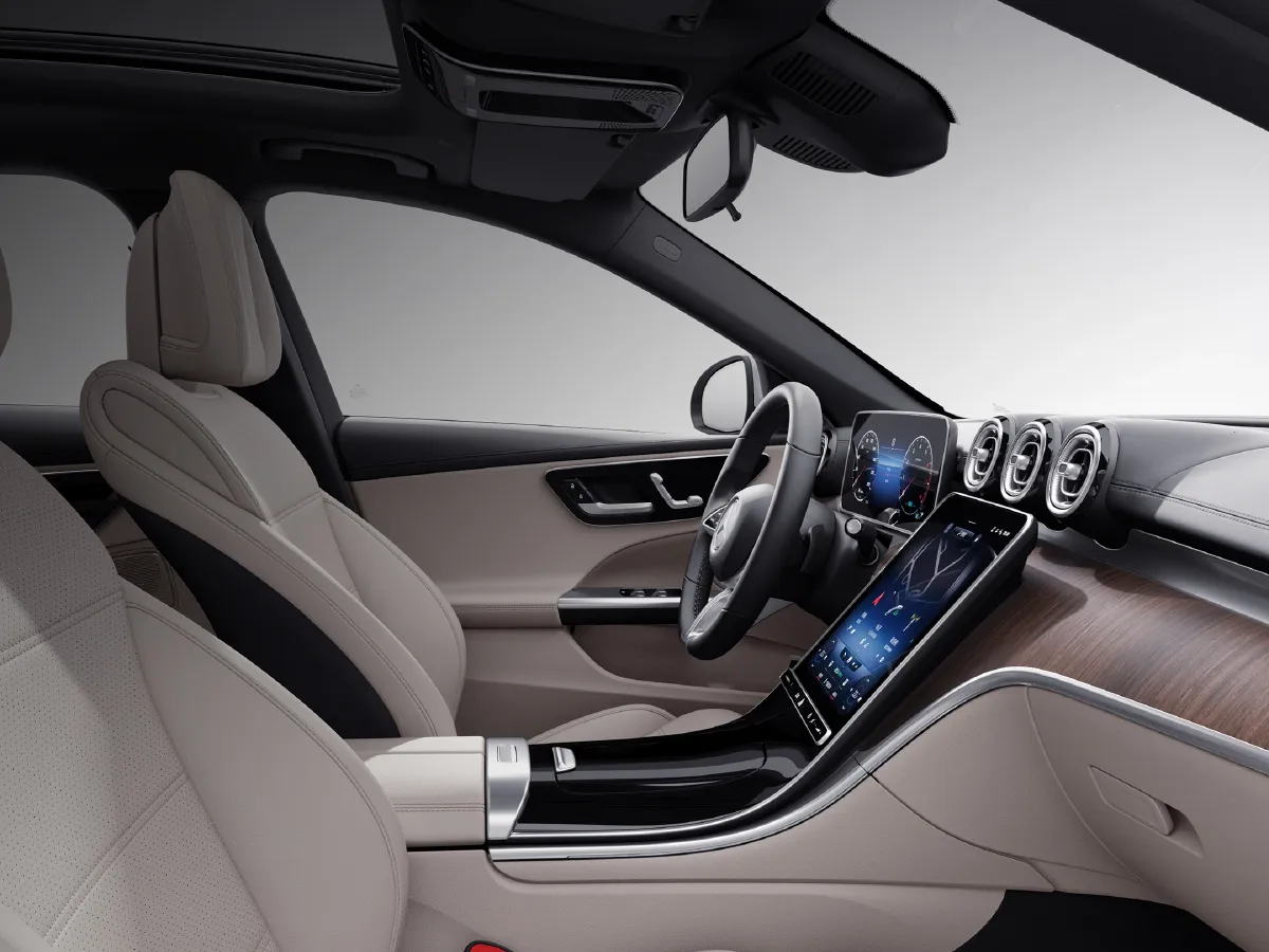 Mercedes-Benz C Class,autocango,china used car exporter,china ev exporter,chinese used car exporter,chinese used ev exporter