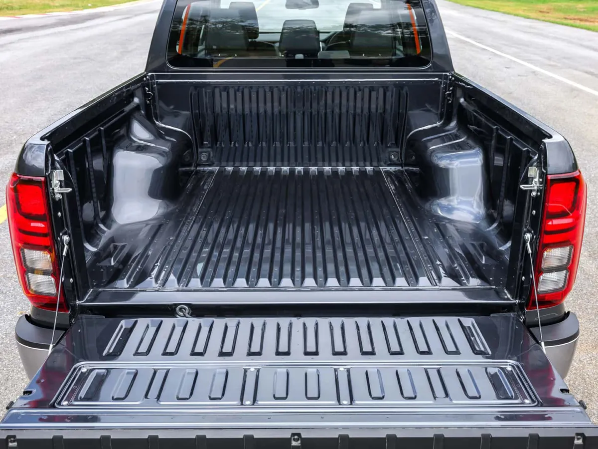 2023 Mitsubishi L200 2.3T 150HP L4 6AT,autocango,china used car exporter,china ev exporter,chinese used car exporter,chinese used ev exporter