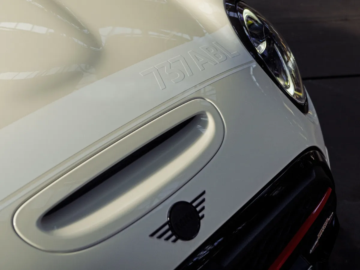 MINI JCW,autocango,china used car exporter,china ev exporter,chinese used car exporter,chinese used ev exporter