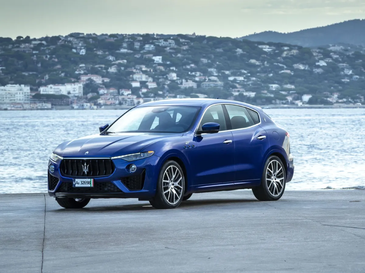 Maserati Levante,autocango,china used car exporter,china ev exporter,chinese used car exporter,chinese used ev exporter