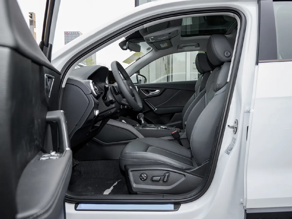 Audi Q2L,autocango,china used car exporter,china ev exporter,chinese used car exporter,chinese used ev exporter Audi Q2L,autocango,china used car exporter,china ev exporter,chinese used car exporter,chinese used ev exporter