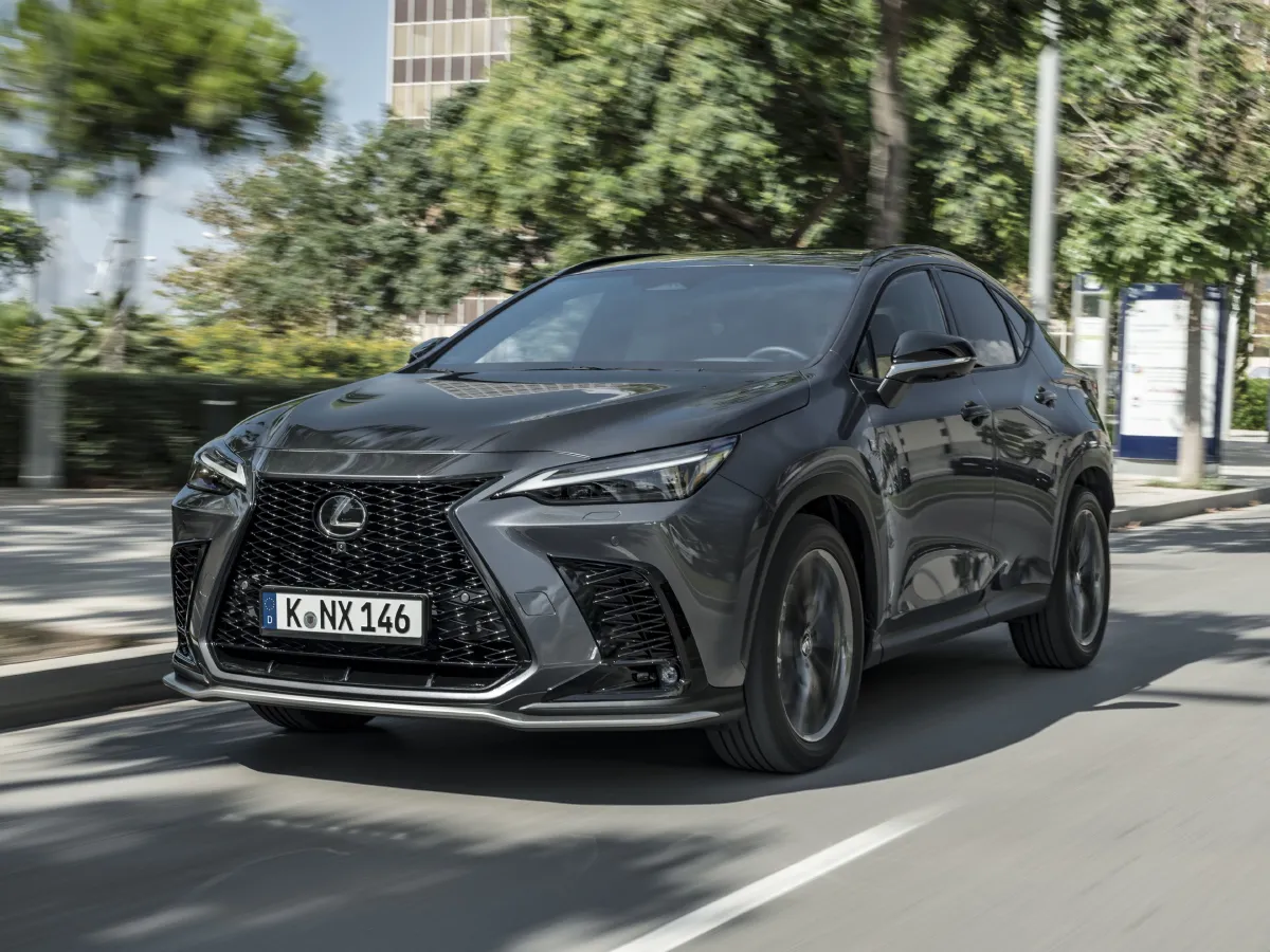 2024 Lexus NX 2.5L 185HP L4 E-CVT PHEV 16KWH,autocango,china used car exporter,china ev exporter,chinese used car exporter,chinese used ev exporter