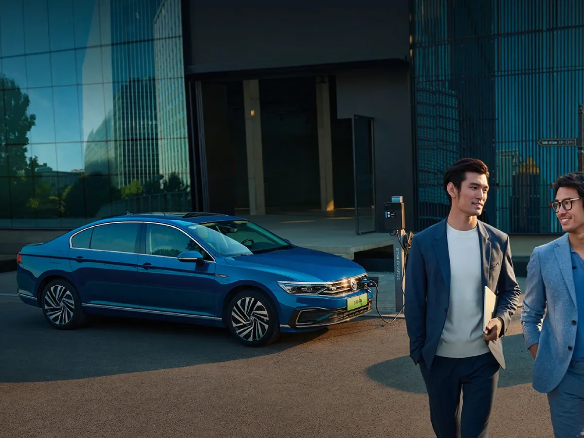 Volkswagen Magotan GTE,autocango,china used car exporter,china ev exporter,chinese used car exporter,chinese used ev exporter