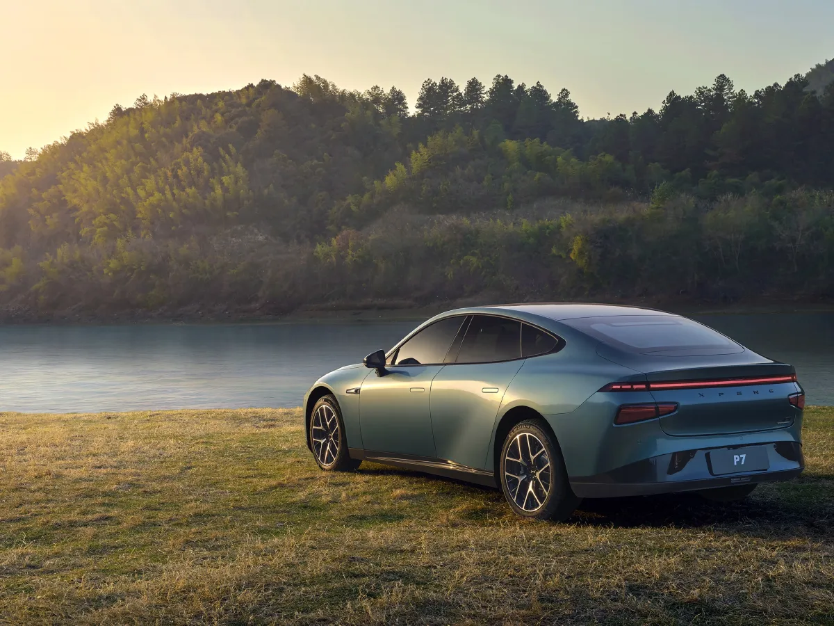 Xpeng P7,autocango,china used car exporter,china ev exporter,chinese used car exporter,chinese used ev exporter