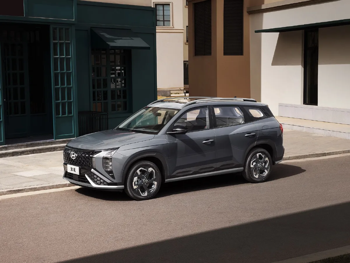 Hyundai ix35,autocango,china used car exporter,china ev exporter,chinese used car exporter,chinese used ev exporter