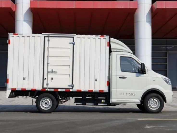 New Gonow ShuaiJian,autocango,china used car exporter,china ev exporter,chinese used car exporter,chinese used ev exporter