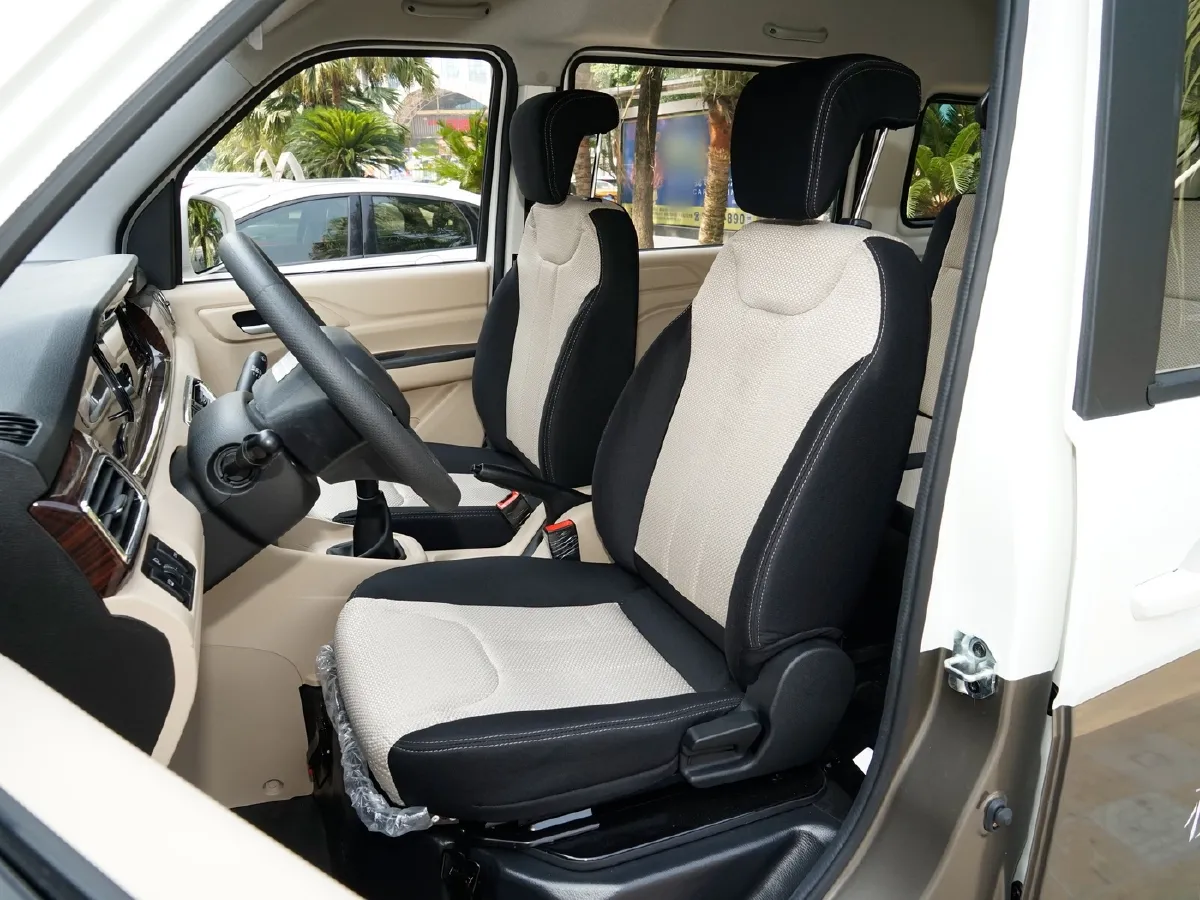 ChangAn KuaYue KuaYueXing V5,autocango,china used car exporter,china ev exporter,chinese used car exporter,chinese used ev exporter