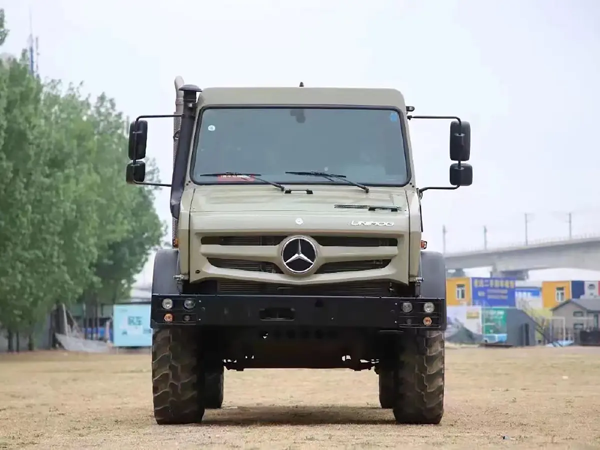 UHE Dual Cab Unimog Accessories - U4023/U5023 - YouTube