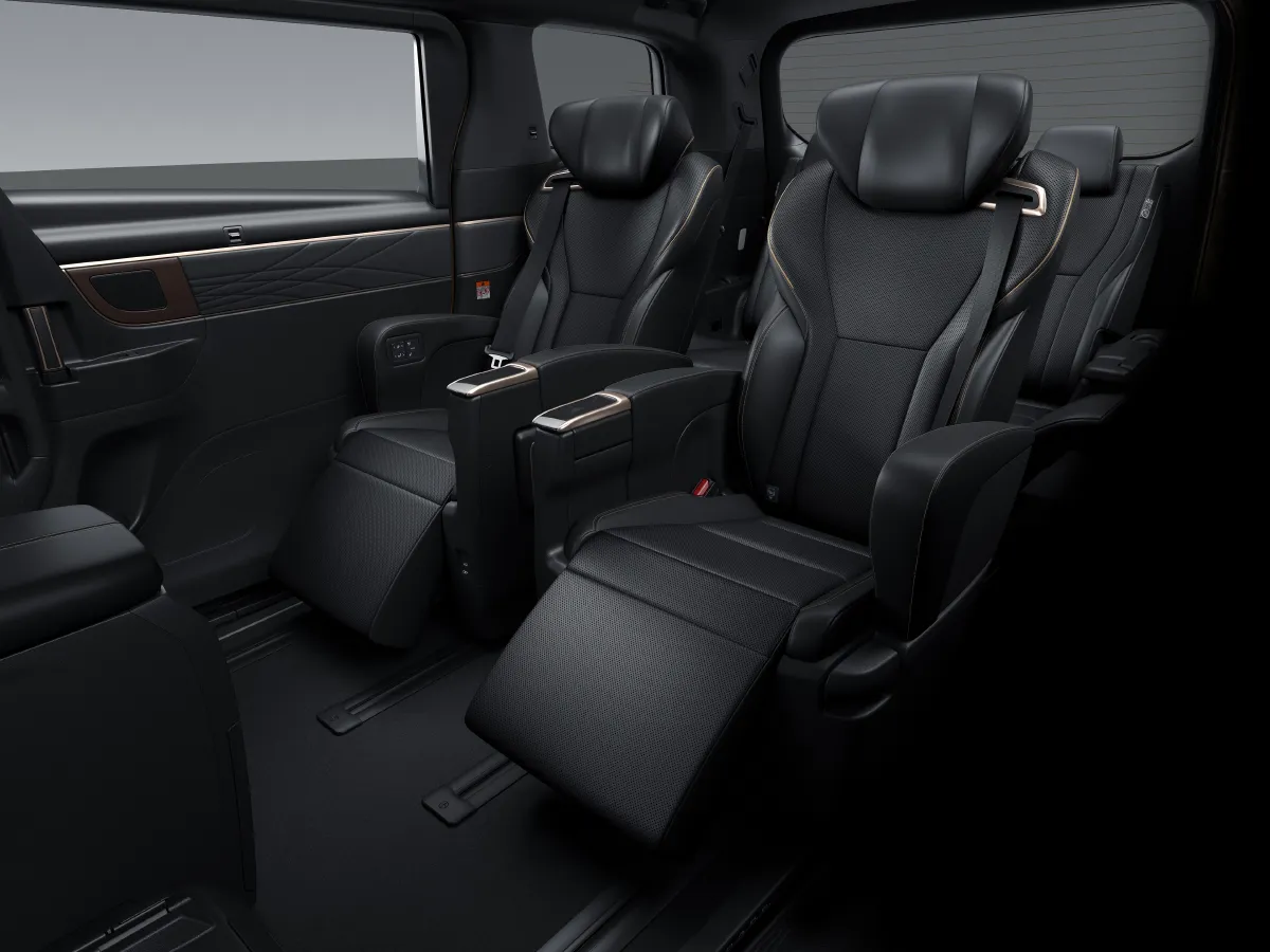 Toyota Alphard,autocango,china used car exporter,china ev exporter,chinese used car exporter,chinese used ev exporter