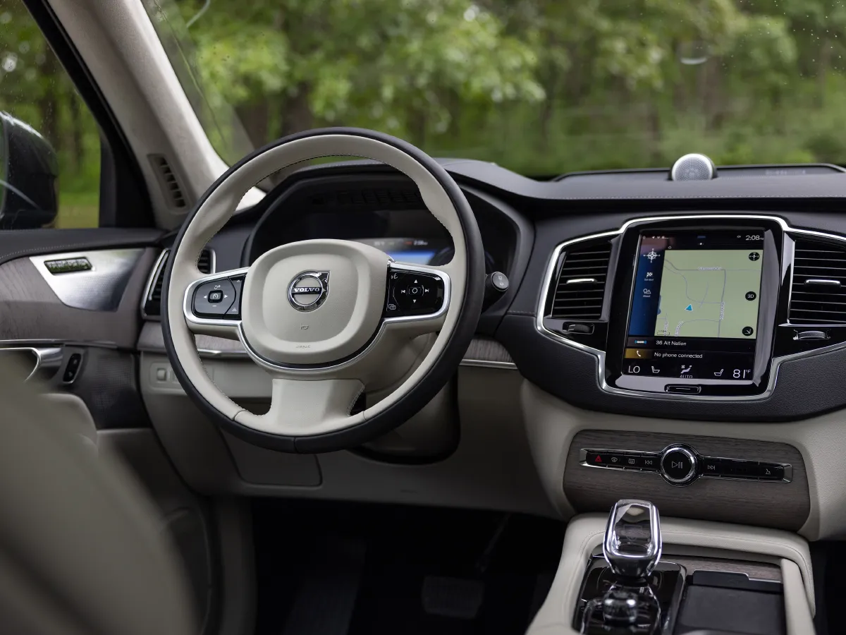 Volvo XC90 PHEV,autocango,china used car exporter,china ev exporter,chinese used car exporter,chinese used ev exporter Volvo XC90 PHEV,autocango,china used car exporter,china ev exporter,chinese used car exporter,chinese used ev exporter