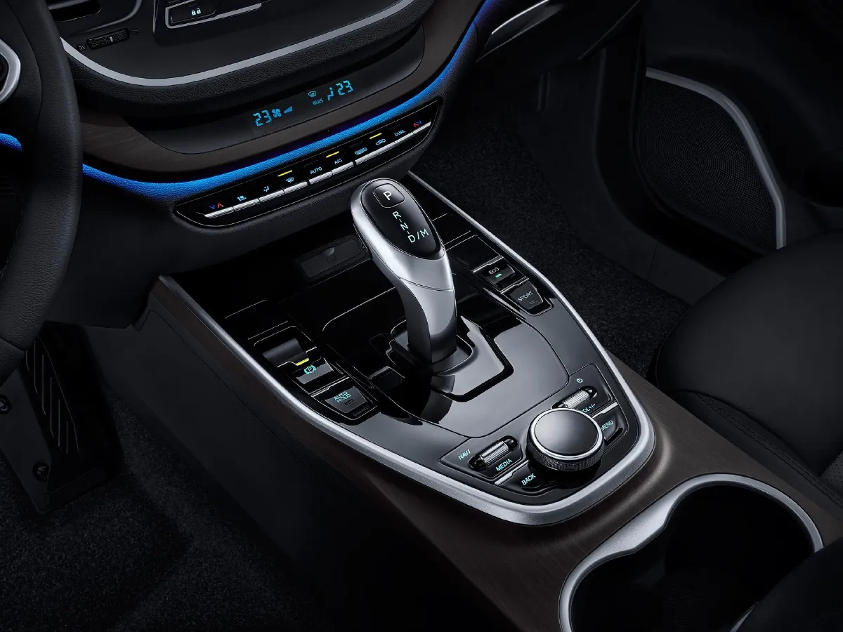 Soueast DX7,autocango,china used car exporter,china ev exporter,chinese used car exporter,chinese used ev exporter