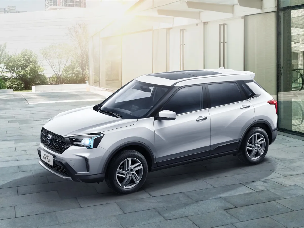 Venucia T60,autocango,china used car exporter,china ev exporter,chinese used car exporter,chinese used ev exporter