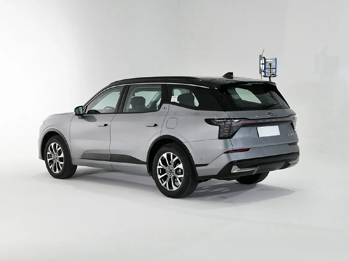 Ford Edge,autocango,china used car exporter,china ev exporter,chinese used car exporter,chinese used ev exporter