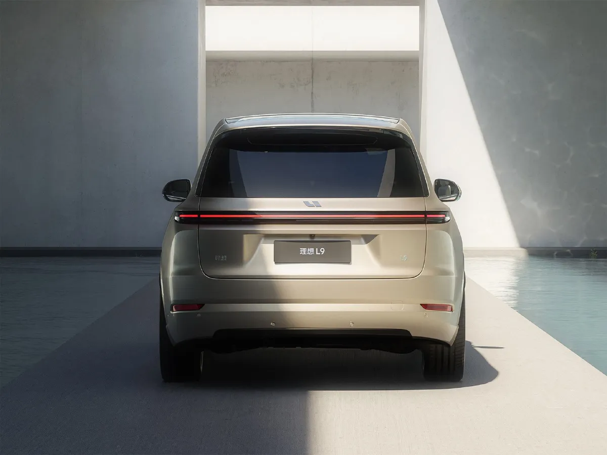 Li L9,autocango,china used car exporter,china ev exporter,chinese used car exporter,chinese used ev exporter