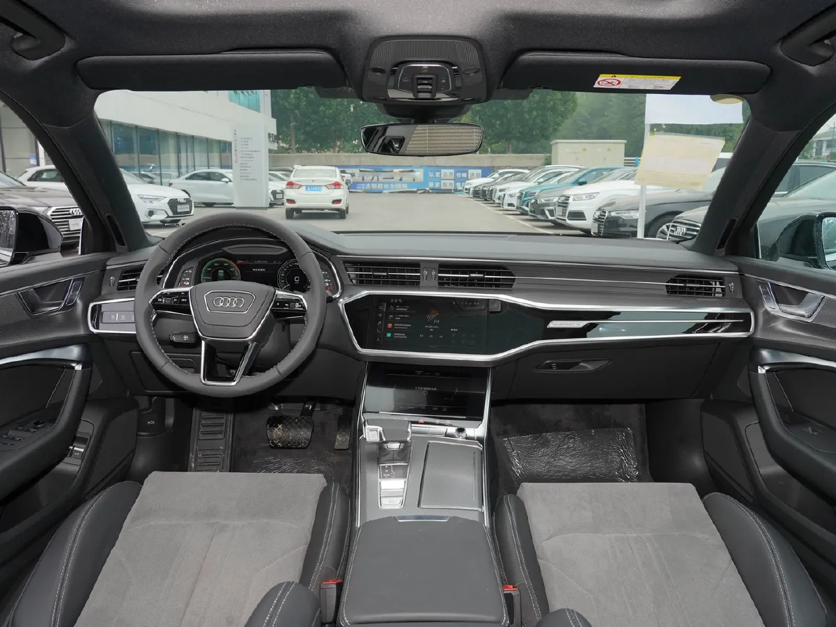 Audi A6L,autocango,china used car exporter,china ev exporter,chinese used car exporter,chinese used ev exporter