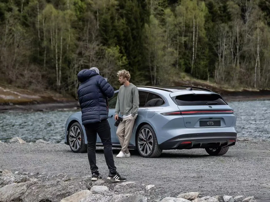 NIO ET5T,autocango,china used car exporter,china ev exporter,chinese used car exporter,chinese used ev exporter