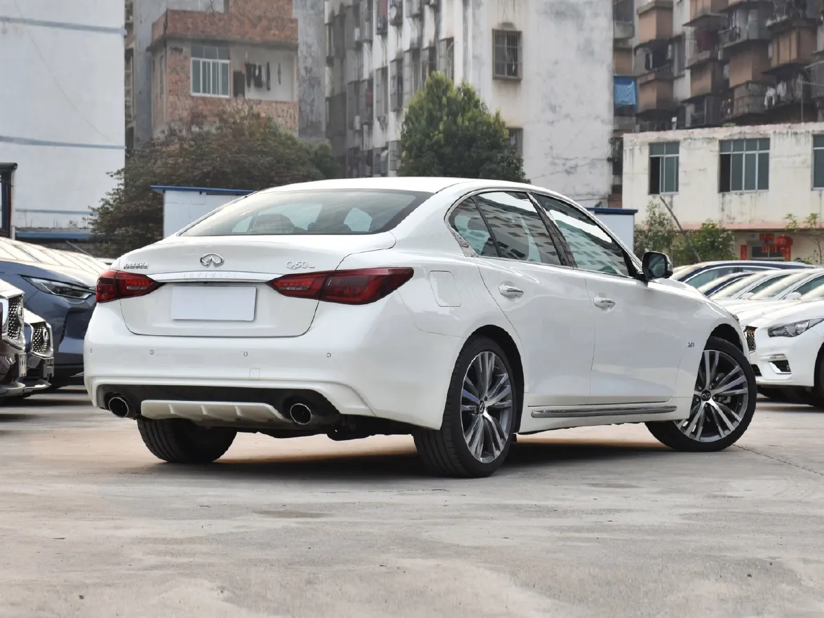 Infiniti Q50L,autocango,china used car exporter,china ev exporter,chinese used car exporter,chinese used ev exporter