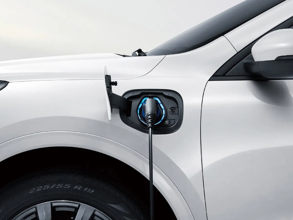 Ford Escape,autocango,china used car exporter,china ev exporter,chinese used car exporter,chinese used ev exporter