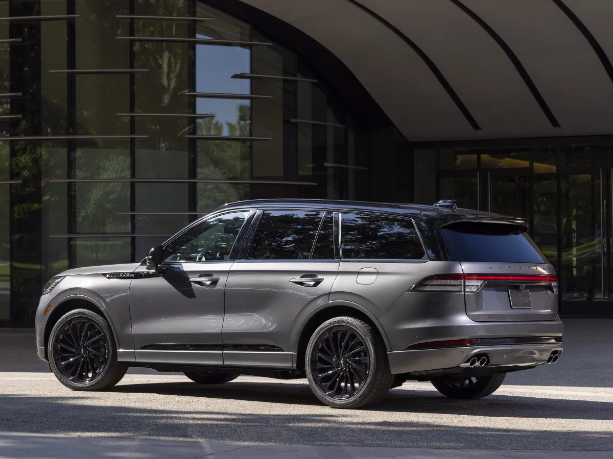 Lincoln Aviator,autocango,china used car exporter,china ev exporter,chinese used car exporter,chinese used ev exporter