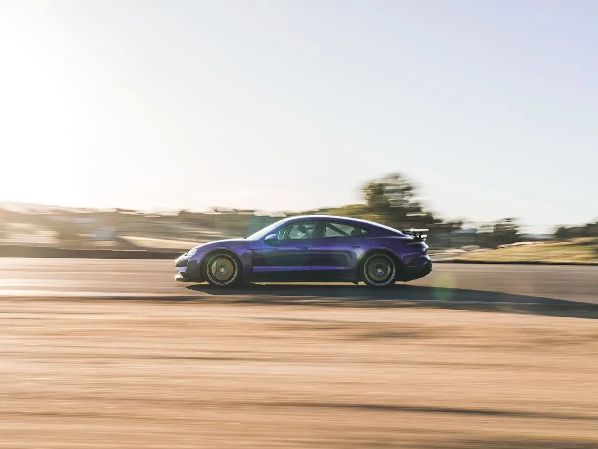 Porsche Taycan,autocango,china used car exporter,china ev exporter,chinese used car exporter,chinese used ev exporter Porsche Taycan,autocango,china used car exporter,china ev exporter,chinese used car exporter,chinese used ev exporter