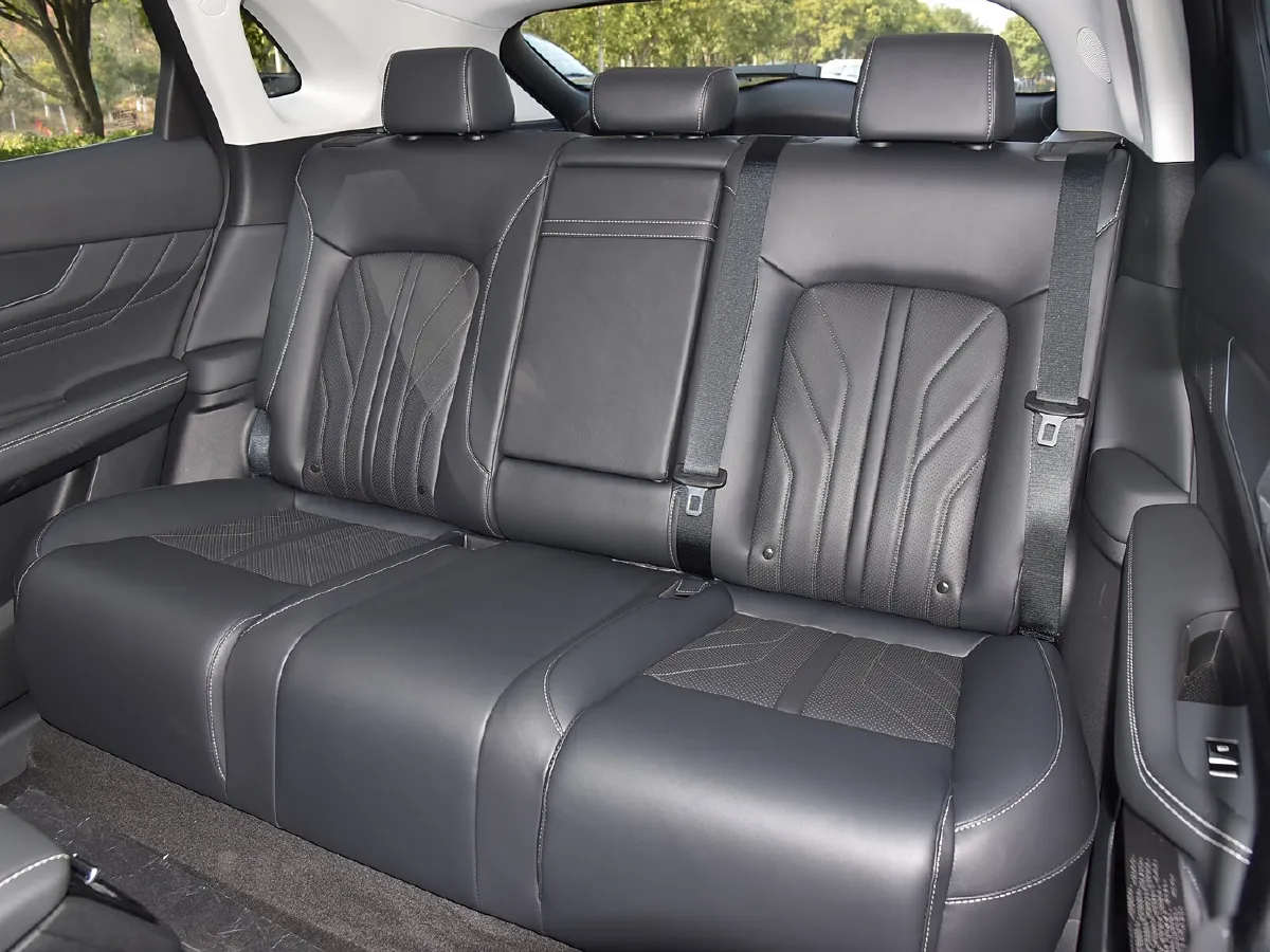 ChangAn UNI-K iDD,autocango,china used car exporter,china ev exporter,chinese used car exporter,chinese used ev exporter