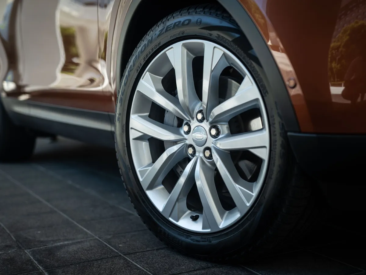 Land Rover Discovery,autocango,china used car exporter,china ev exporter,chinese used car exporter,chinese used ev exporter Land Rover Discovery,autocango,china used car exporter,china ev exporter,chinese used car exporter,chinese used ev exporter